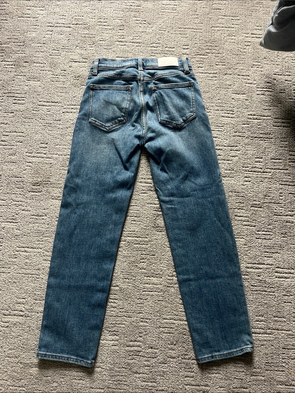 Pistola Straight Jeans - Picture 3 of 3